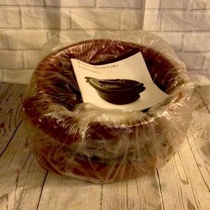 Tupperware Microwave Pressure Cooker New in Box